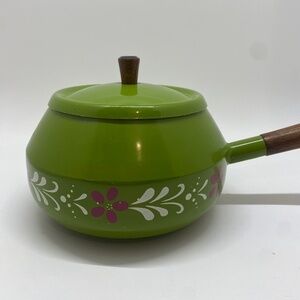 Retro 60s Fondue Pot